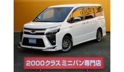 Toyota Voxy ZWR80W