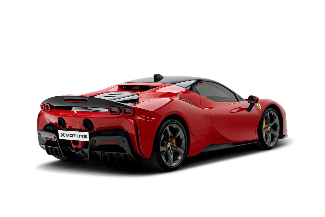 Ferrari SF90 Stradale Assetto Fiorano Pack | GCC Spec | Factory Warranty Service