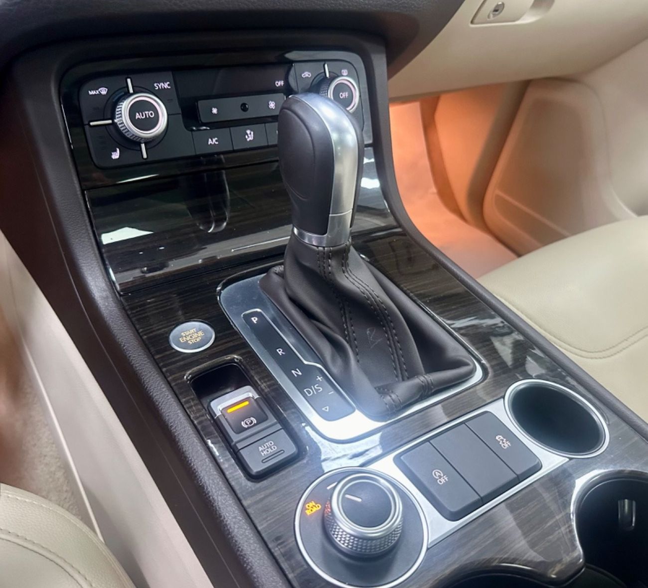 Volkswagen Touareg Sport