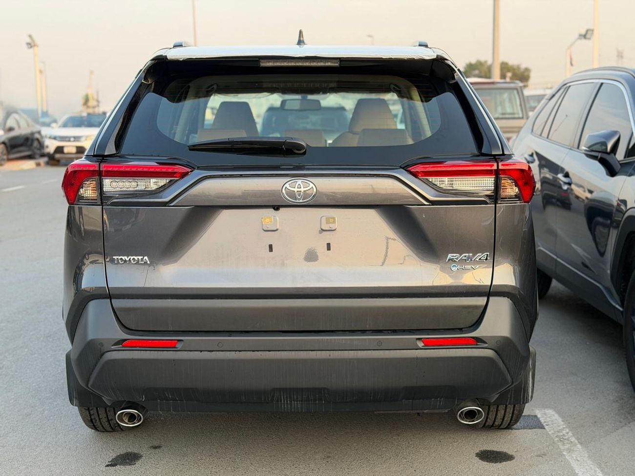 Toyota RAV4 2.5L HEV XLE G AUTOMATIC TRANSMISSION ( FOR RE-EXPORT ONLY )