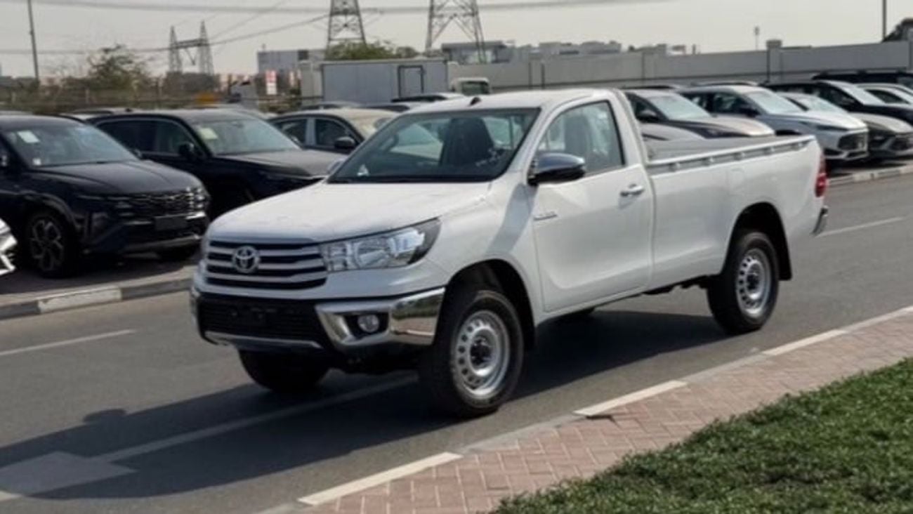 Toyota Hilux Hilux SC 2.7 MT 2026 basic 4x4