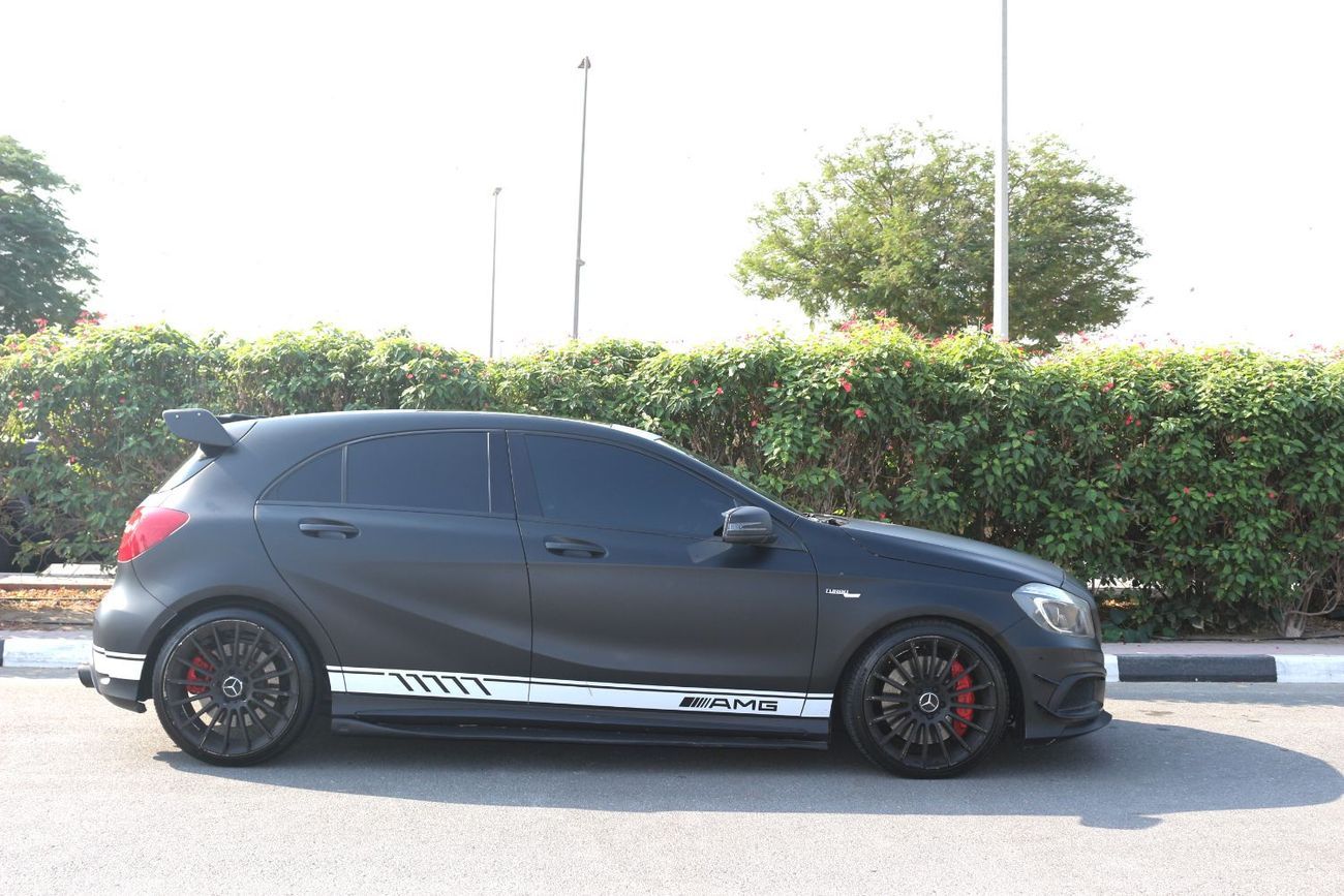 Mercedes Benz A45 MERCEDES A45 AMG MODEL 2014 FULL OPTIONS GULF SPACE