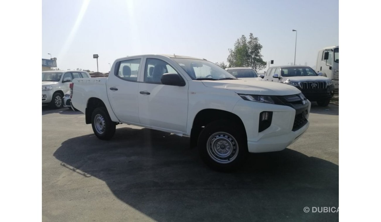 ميتسوبيشي L200 دبل كاب ديزي4 ويل