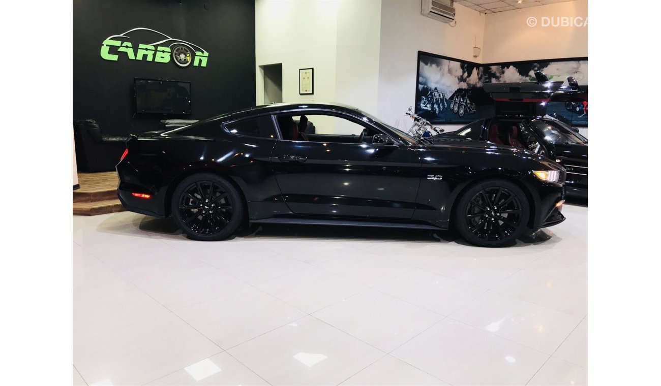 Ford Mustang - V8 - 5.0L - GCC - WITH 3YEARS or 100KM WARRANTY+ 60K KM FREE SERVICE at AL TAYER
