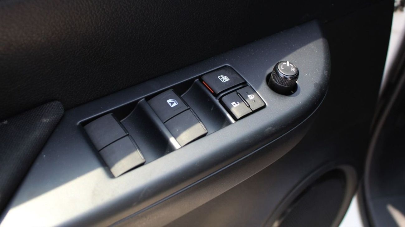 Toyota Hilux HILUX 2.7L MANUAL