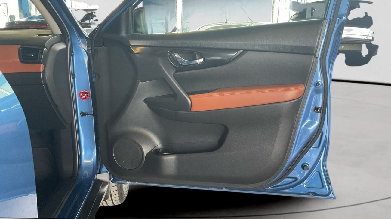 نيسان إكس تريل 2.5 SL 4WD 7STR AUTO LANE DEPARTURE | شامل الضمان | 0 ﺪﻔﻋﺓ ﺃﻮﻟﻯ
