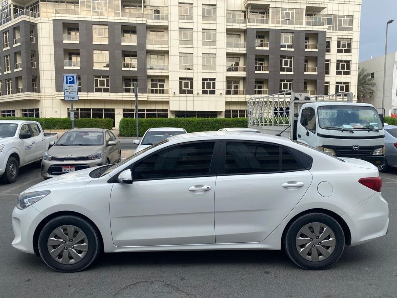 كيا ريو LX 1.6L Sedan