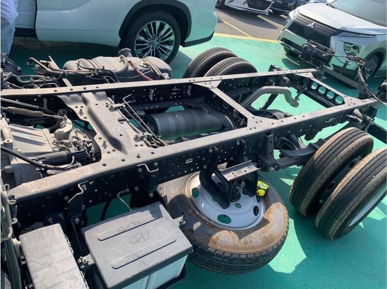 Isuzu NMR 2025 ISUZU NMR 3 tons Diesel Manual zero km