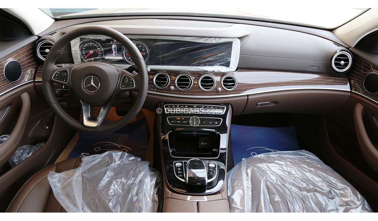 Mercedes Benz E200