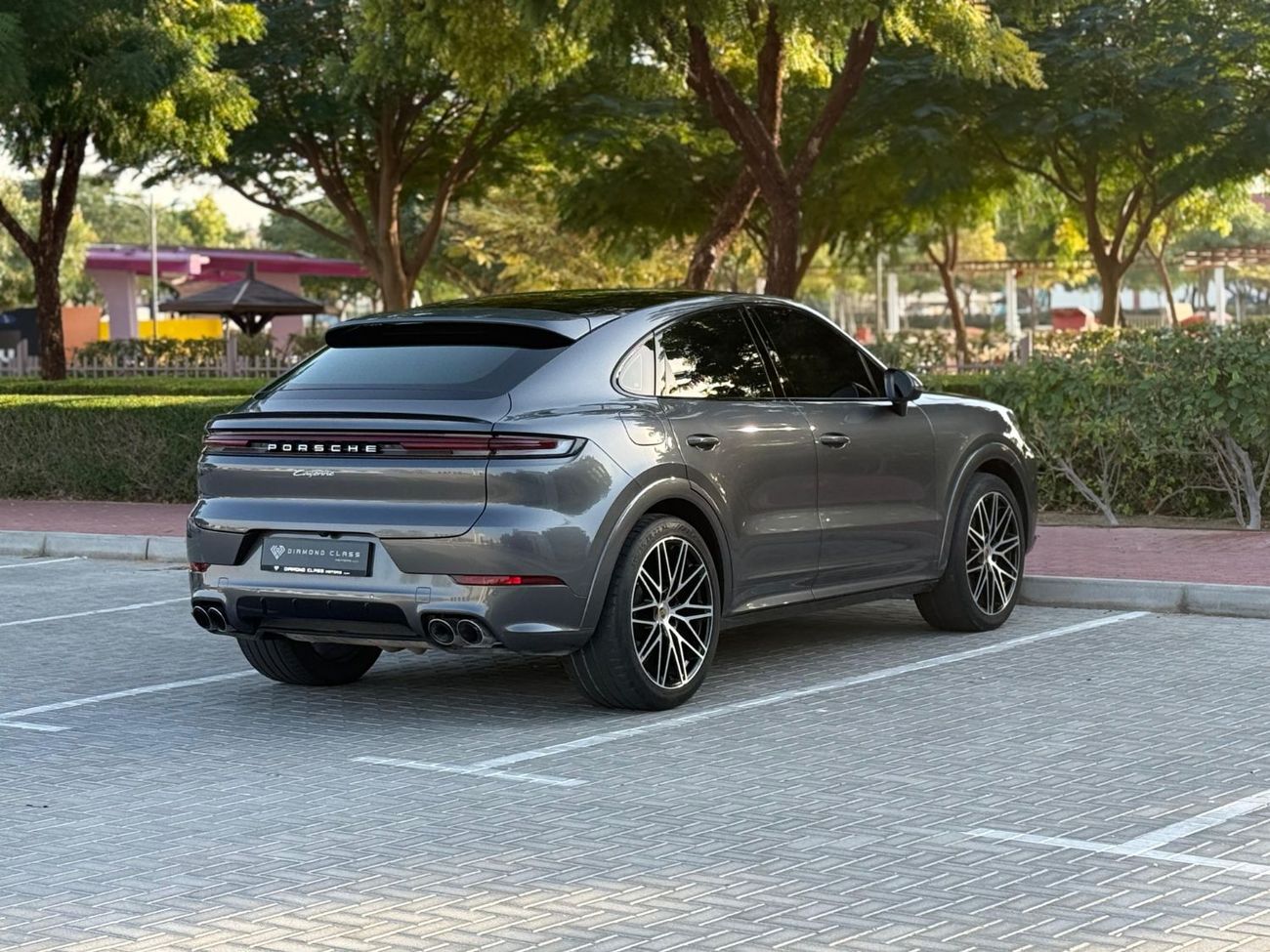 بورش كايان Base Coupe