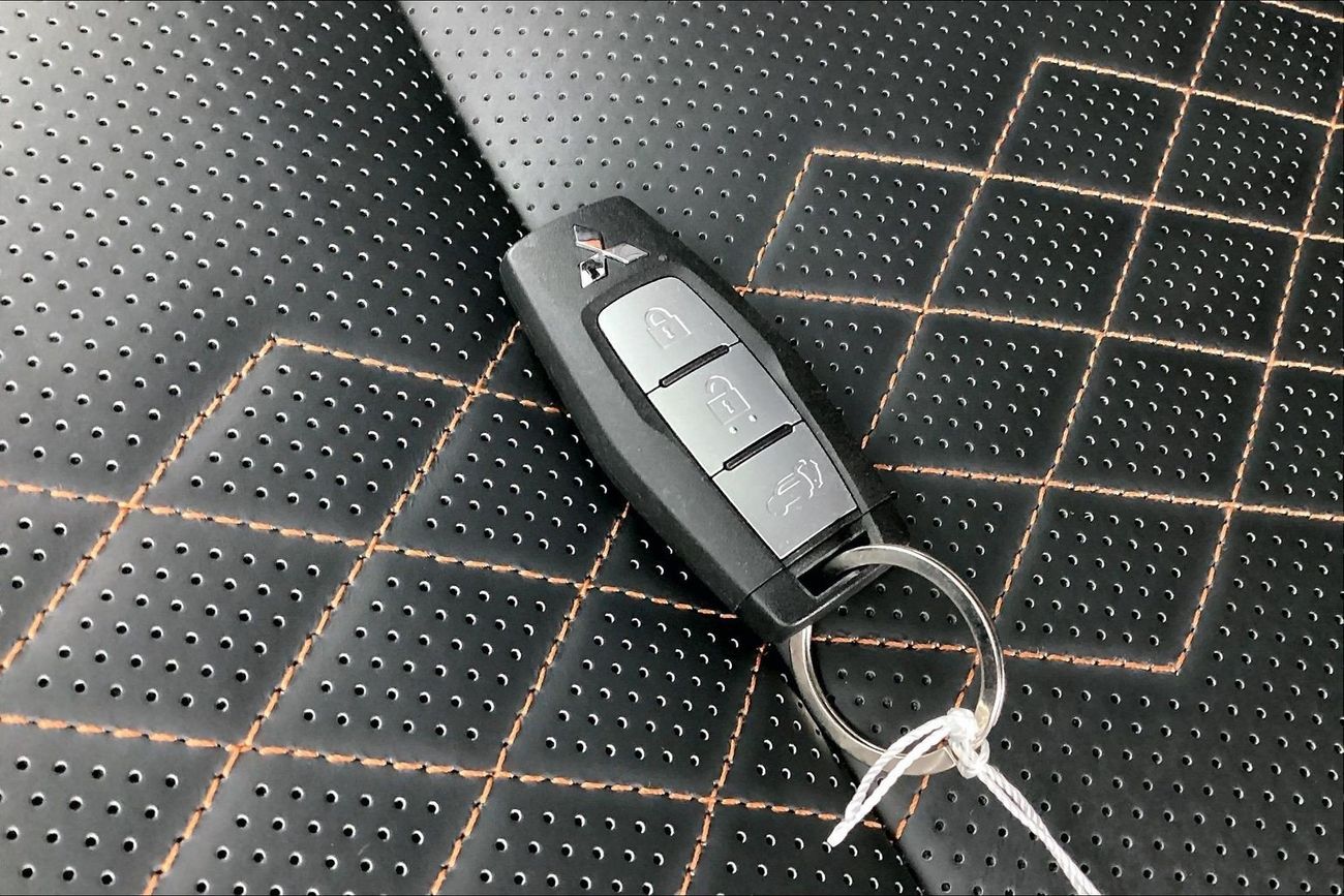 ميتسوبيشي آوتلاندر Premium - Launch Edition | شامل الضمان | 0 ﺪﻔﻋﺓ ﺃﻮﻟﻯ