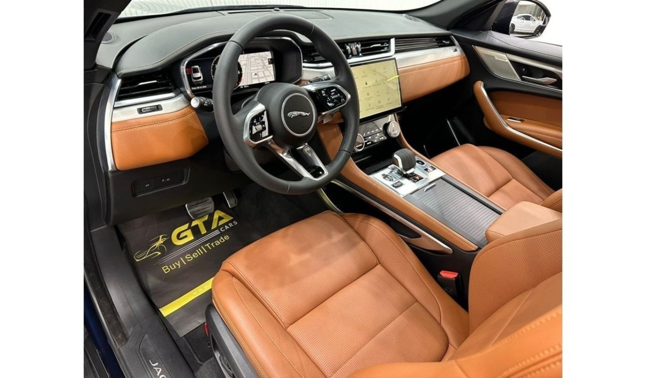 جاكوار F بيس 2024 Jaguar P250 R-Dynamic SE, October 2028 Jaguar Service Pack, Full Options, GCC