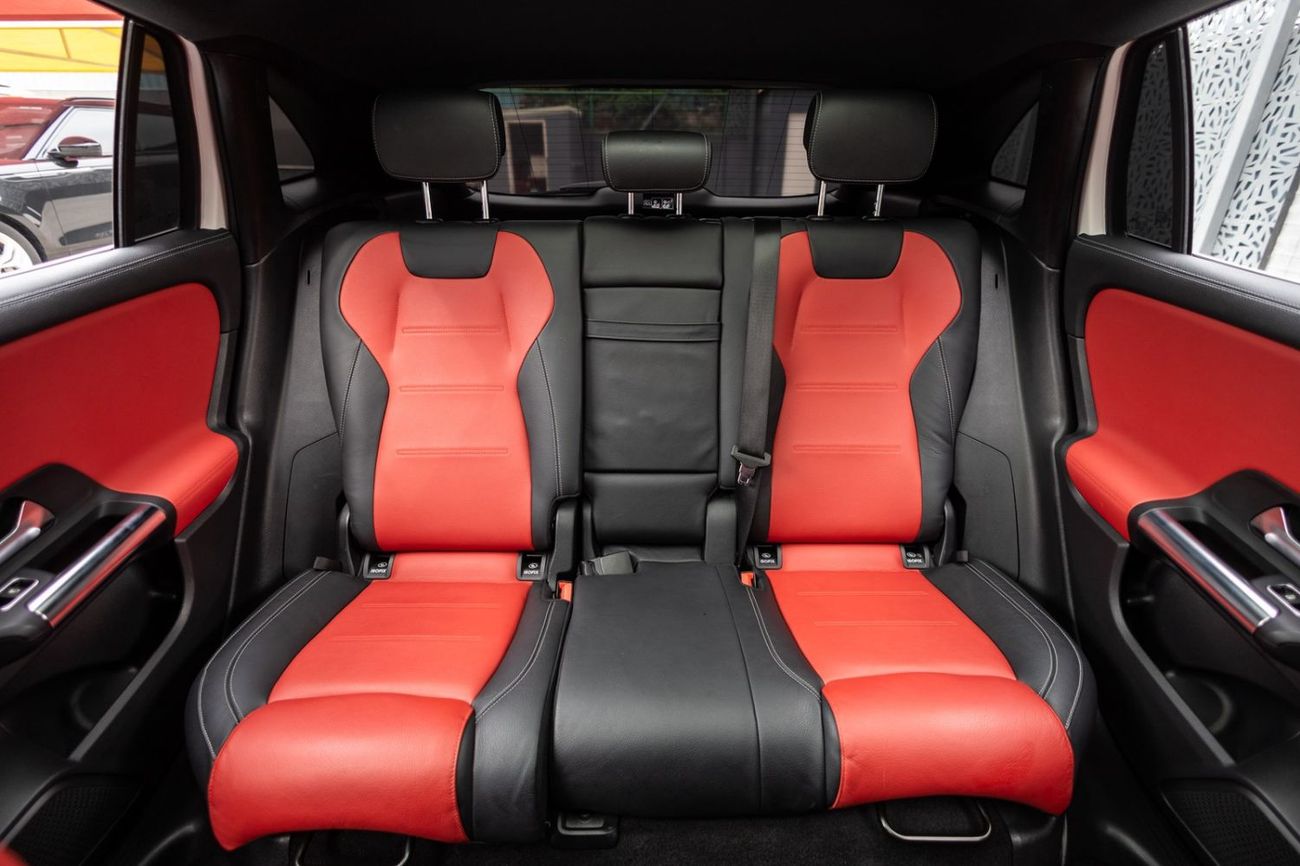 Mercedes-Benz GLA Premium 1.4L, миниатюра 23