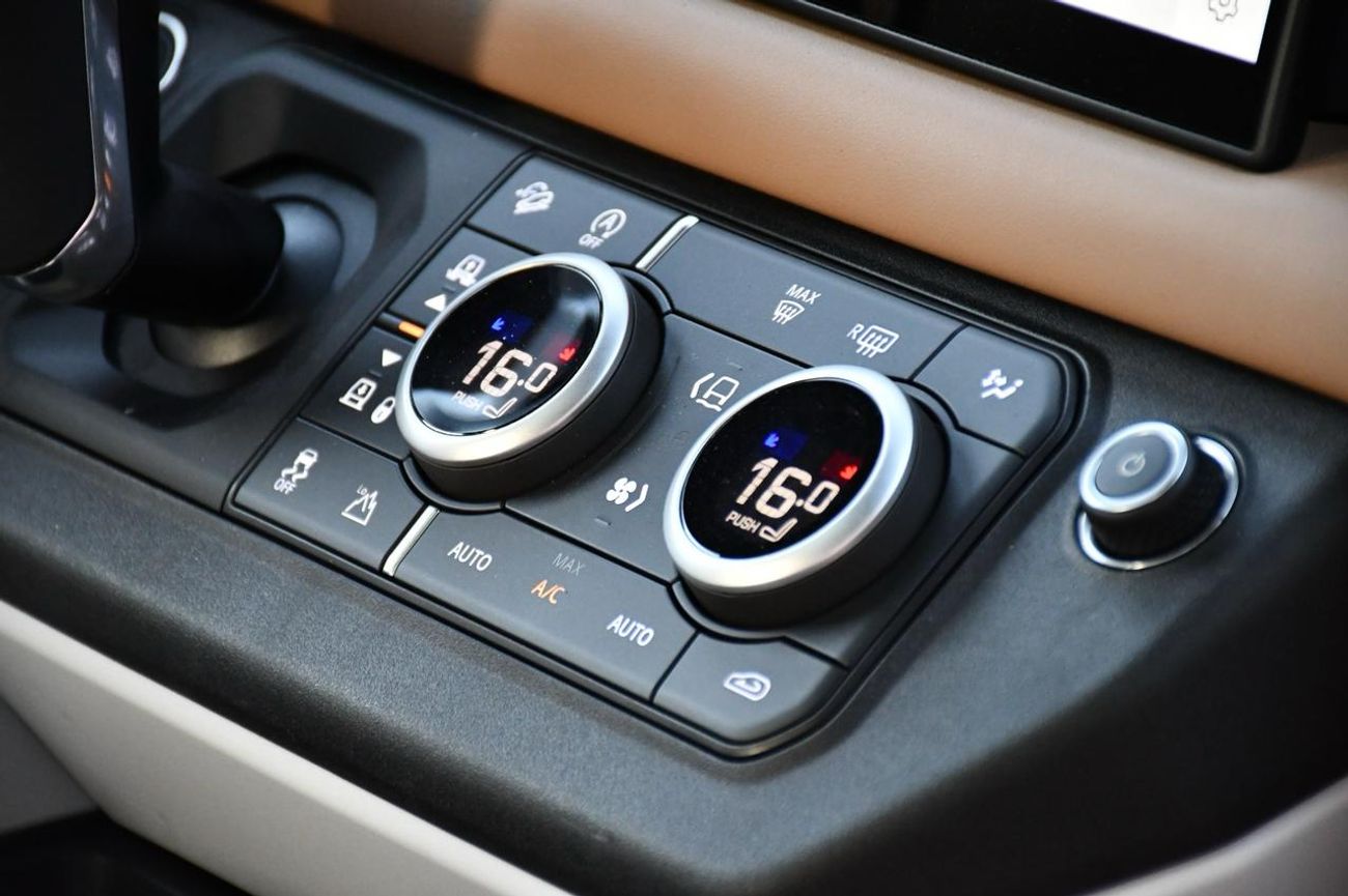 Land Rover Defender P400 110 HSE 3.0L (5 Seater) Land Rover Defender X dynamic HSE P400 V6 110