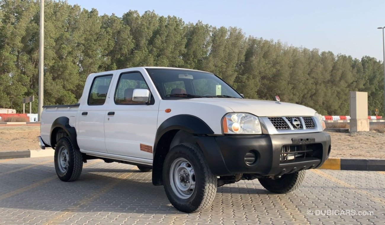 نيسان بيك آب Nissan Pickup 2016 4x4 Ref# 515