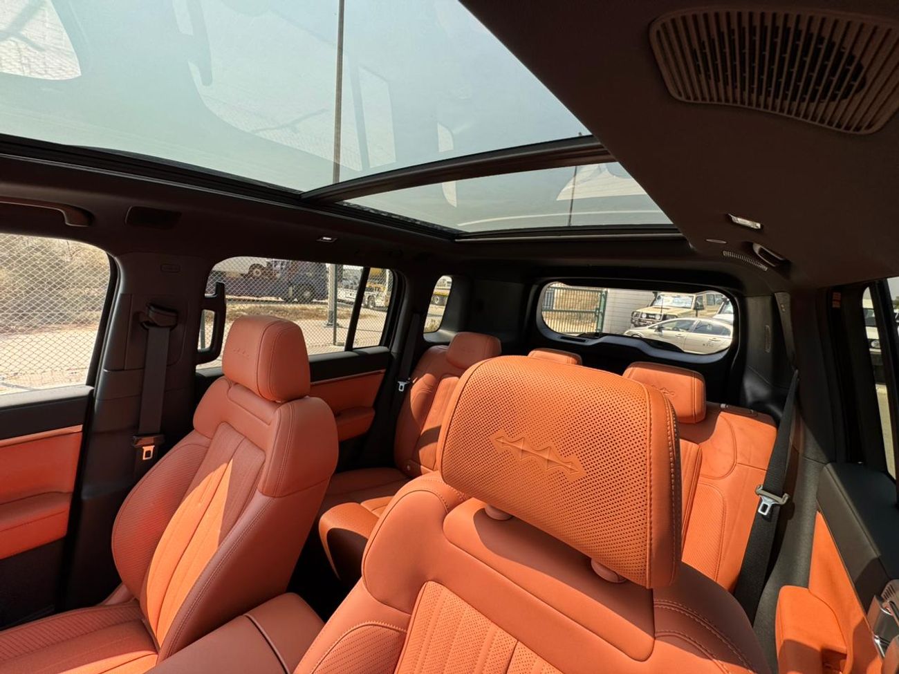 BYD Leopard Titanium 7 BYD Leopard Titanium 7 Ultra Edition