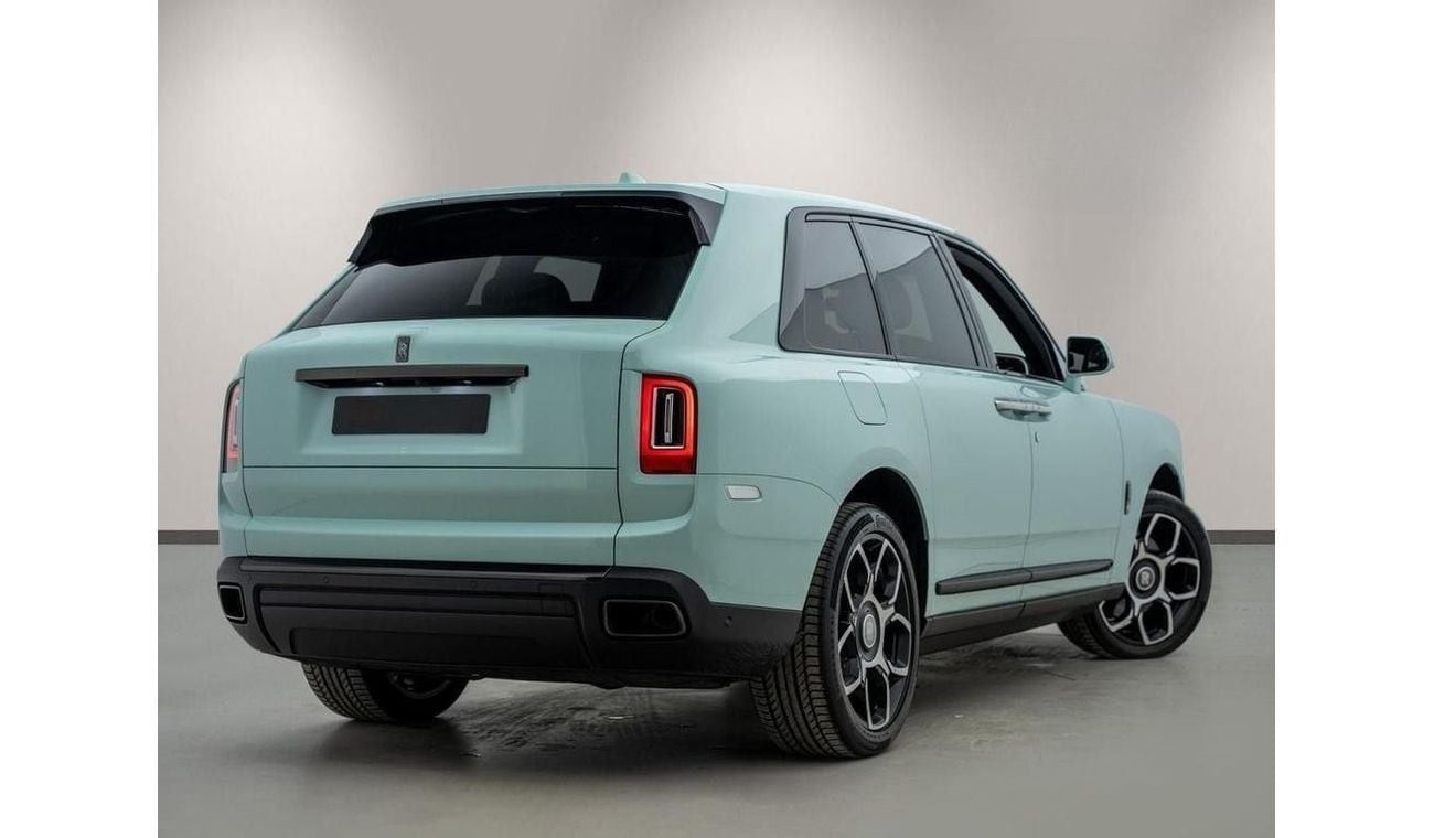 رولز رويس كولينان 6.75 V12 Black Badge RIGHT HAND DRIVE