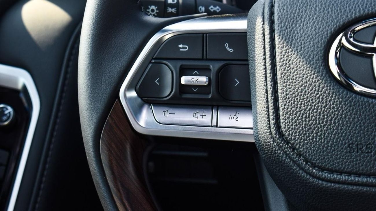 Toyota Land Cruiser TOYOTA LC300 4.0L HI GXR 2024 MODEL GCC SPEC