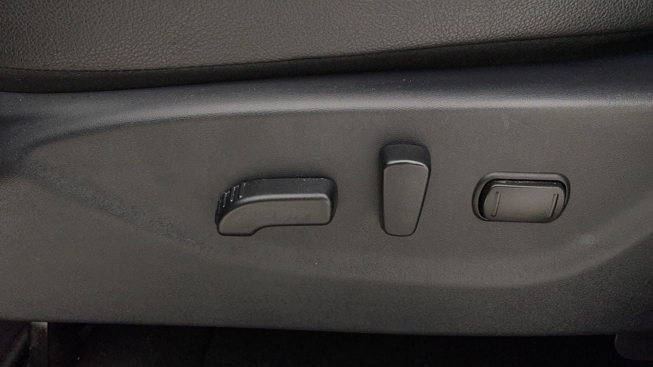 نيسان إكستيرا PLATINUM 2.5 | بدون دفعة مقدمة | اختبار القيادة في المنزل