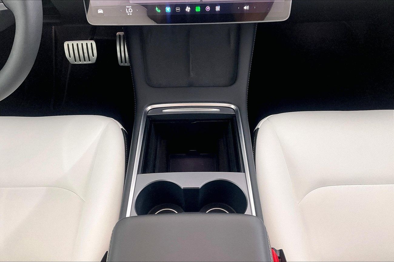 تسلا موديل 3 Performance (Dual Motor) | شامل الضمان | 0 ﺪﻔﻋﺓ ﺃﻮﻟﻯ