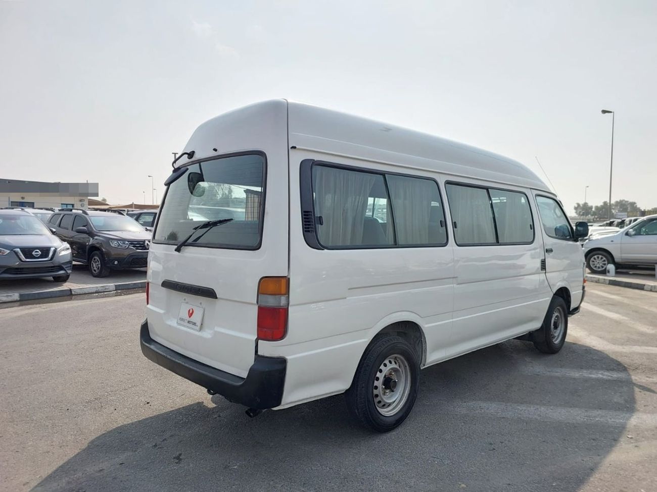 تويوتا هاياس TOYOTA HIACE COMMUTER VAN RHD 2001 MODEL 3.0 L DIESEL MANUAL(PM08349)