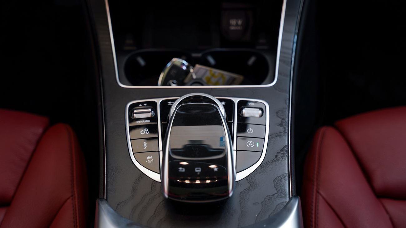 مرسيدس بنز سي 43 ايه ام جي