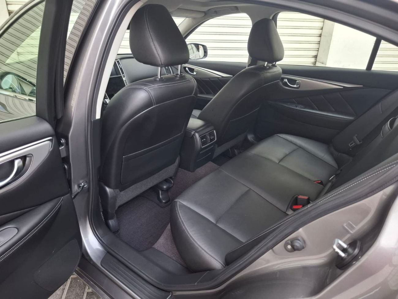 Infiniti Q50 LUXE SENSORY