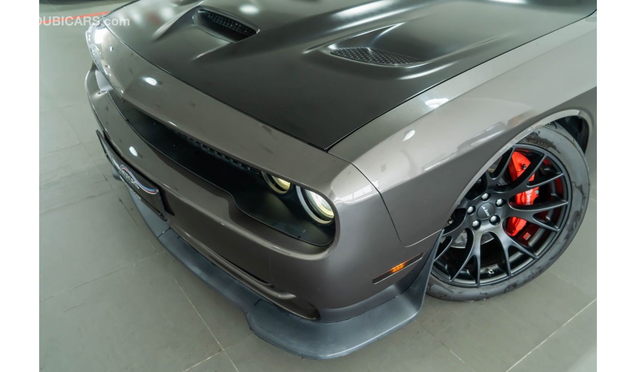 دودج تشالينجر 2015 Dodge Challenger Hellcat V8 707Bhp / Full Dodge Service History