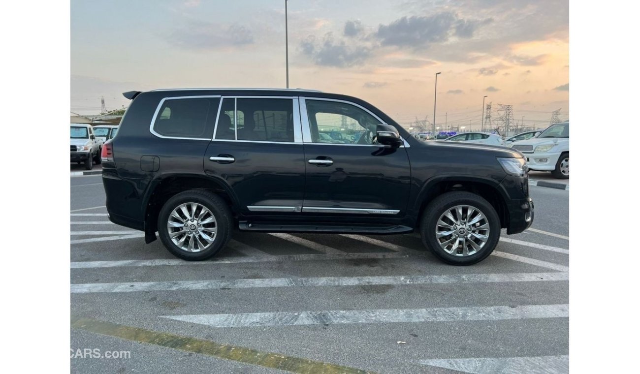 تويوتا لاند كروزر 2009 TOYOTA LANDCRUISER V8 /5% VAT Local REG