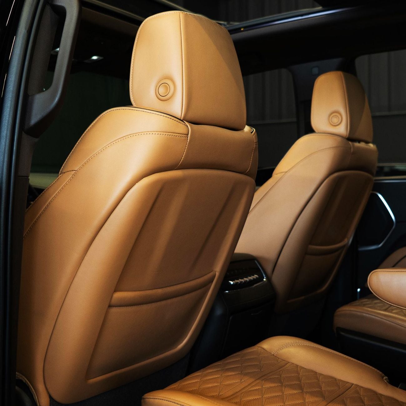 كاديلاك إسكالاد Premium Luxury Platinum 6.2L 4WD AED 4,407 pm • 0% Downpayment • Escalade Premium Luxury Platinum  •