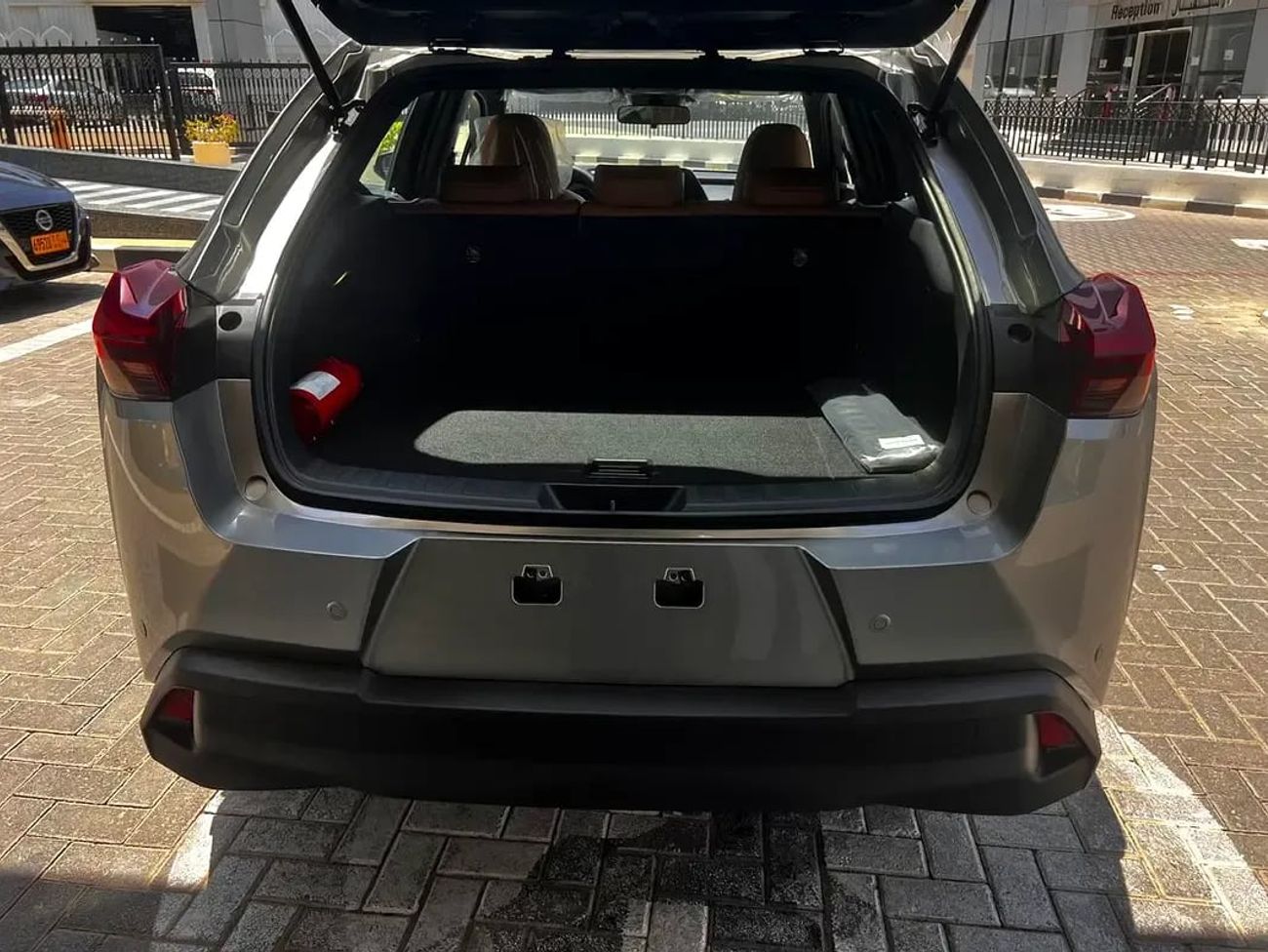 لكزس UX300h Elite Lexus UX 300e 2025 مواصفات خليجية