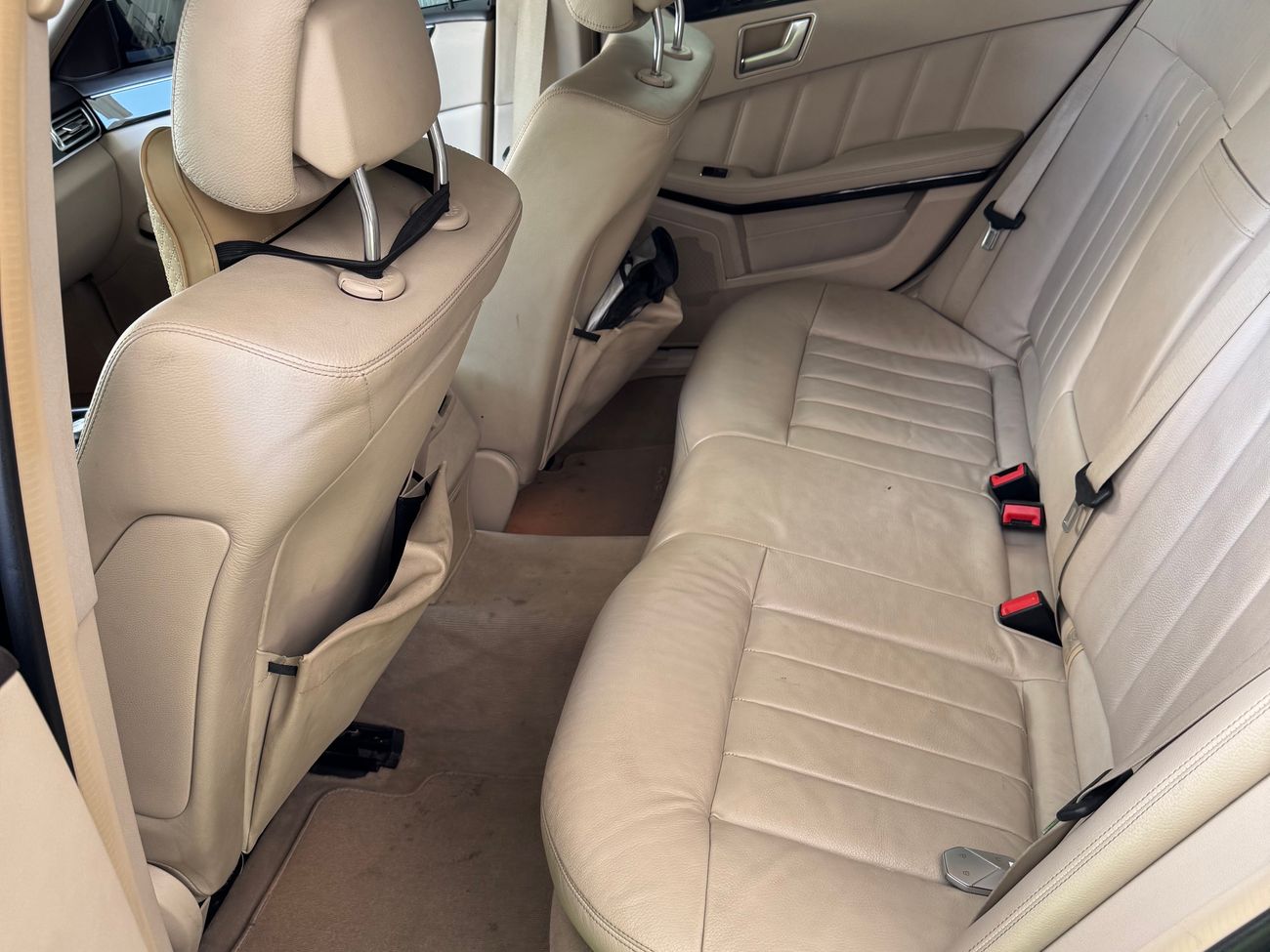 مرسيدس بنز E200