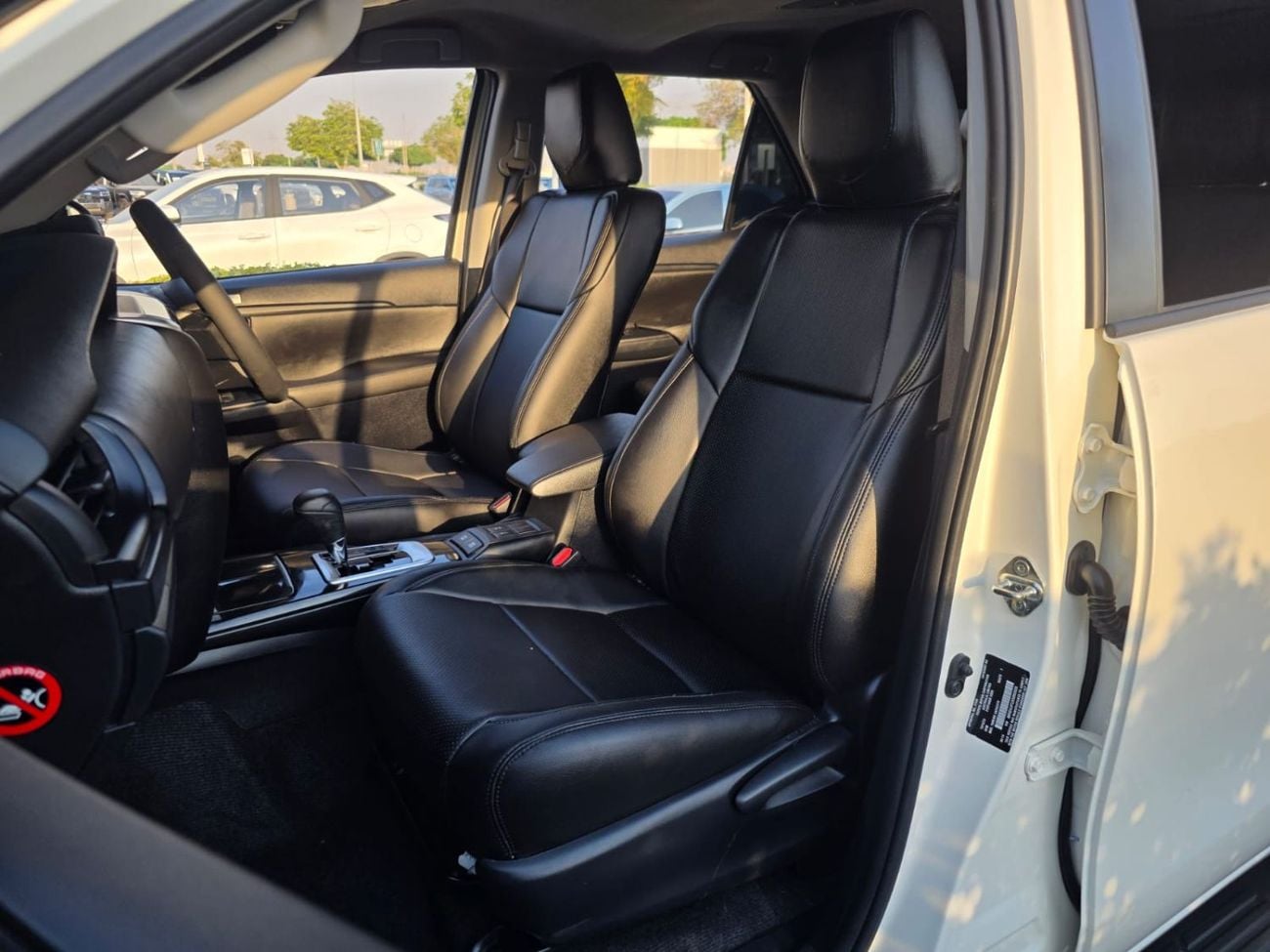 Toyota Fortuner FACELIFTED TO 2025 MODEL | RHD | 2.8 DIESEL ENGINE | AT