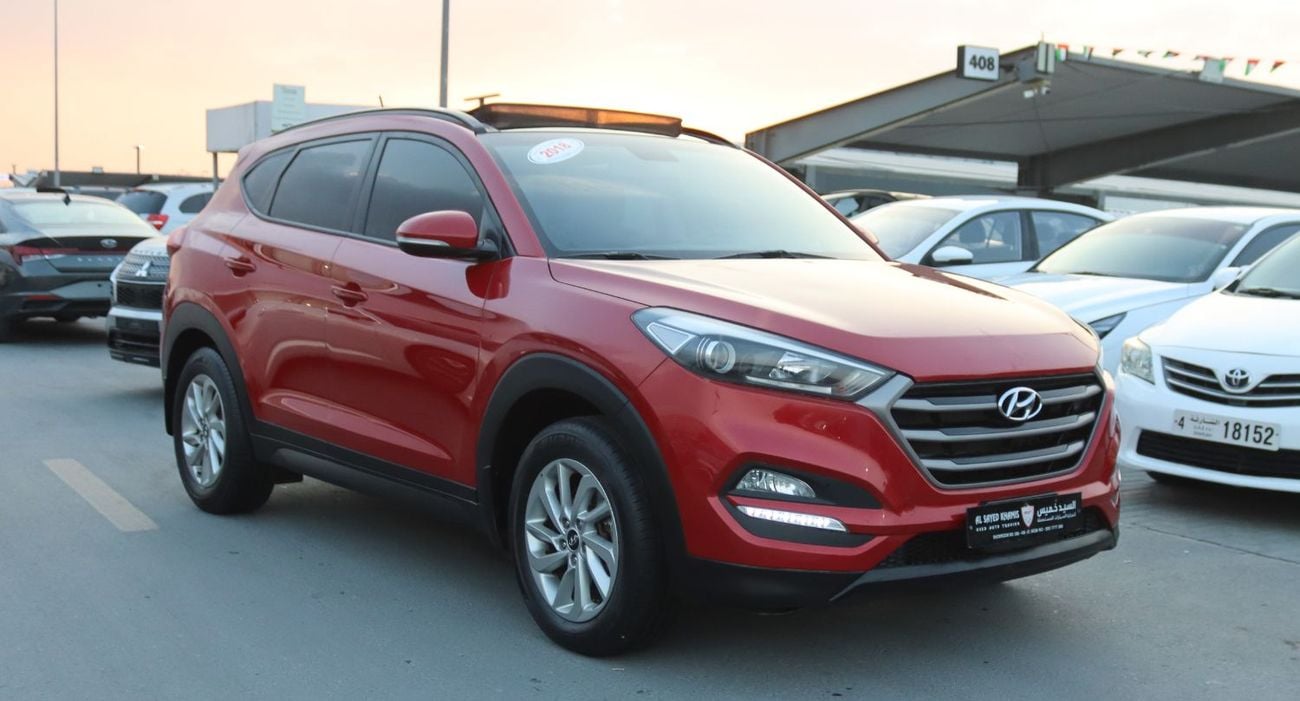 هيونداي توسون هيونداى توسان - 2018 - خليجى سقف بانورامى - بدون حوادث -  بمحرك 2.0 سى سى - ممشى قليل - بحاله ممتازه