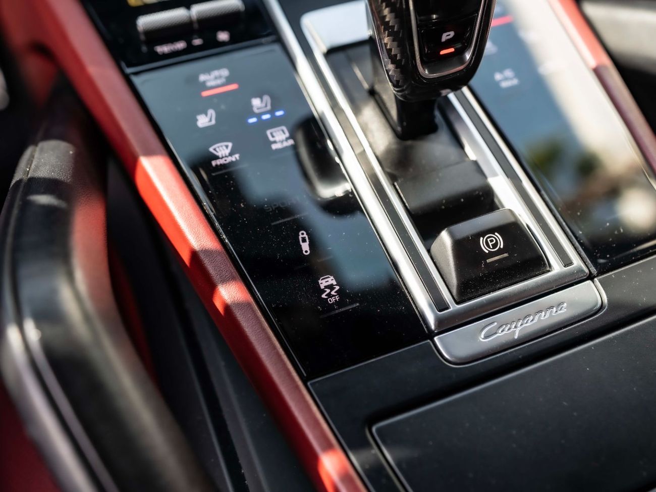 Porsche Cayenne GTS 4.0L (460 HP)