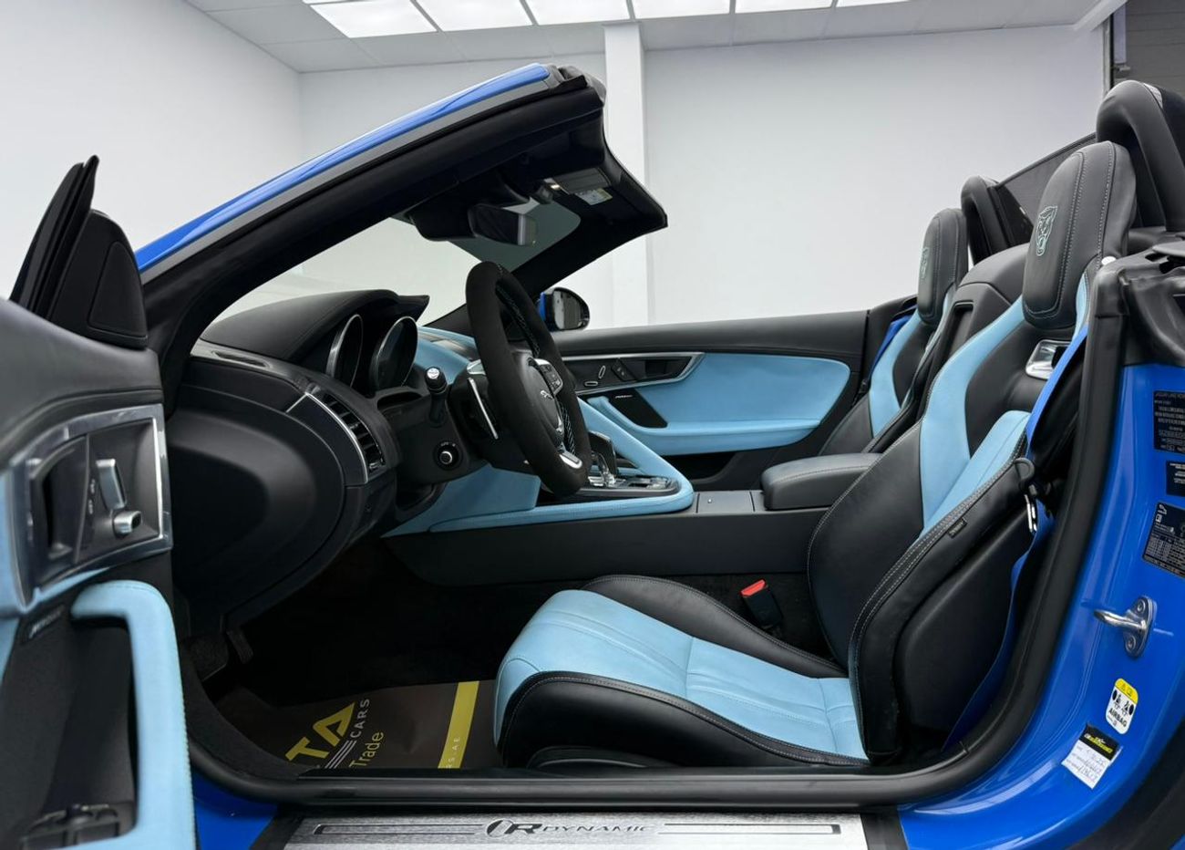 جاكوار F Type R-Dynamic 3.0L (380 HP) Convertible 2018 Jaguar F-Type P380 R-Dynamic, Warranty, Fully Loaded, Excel