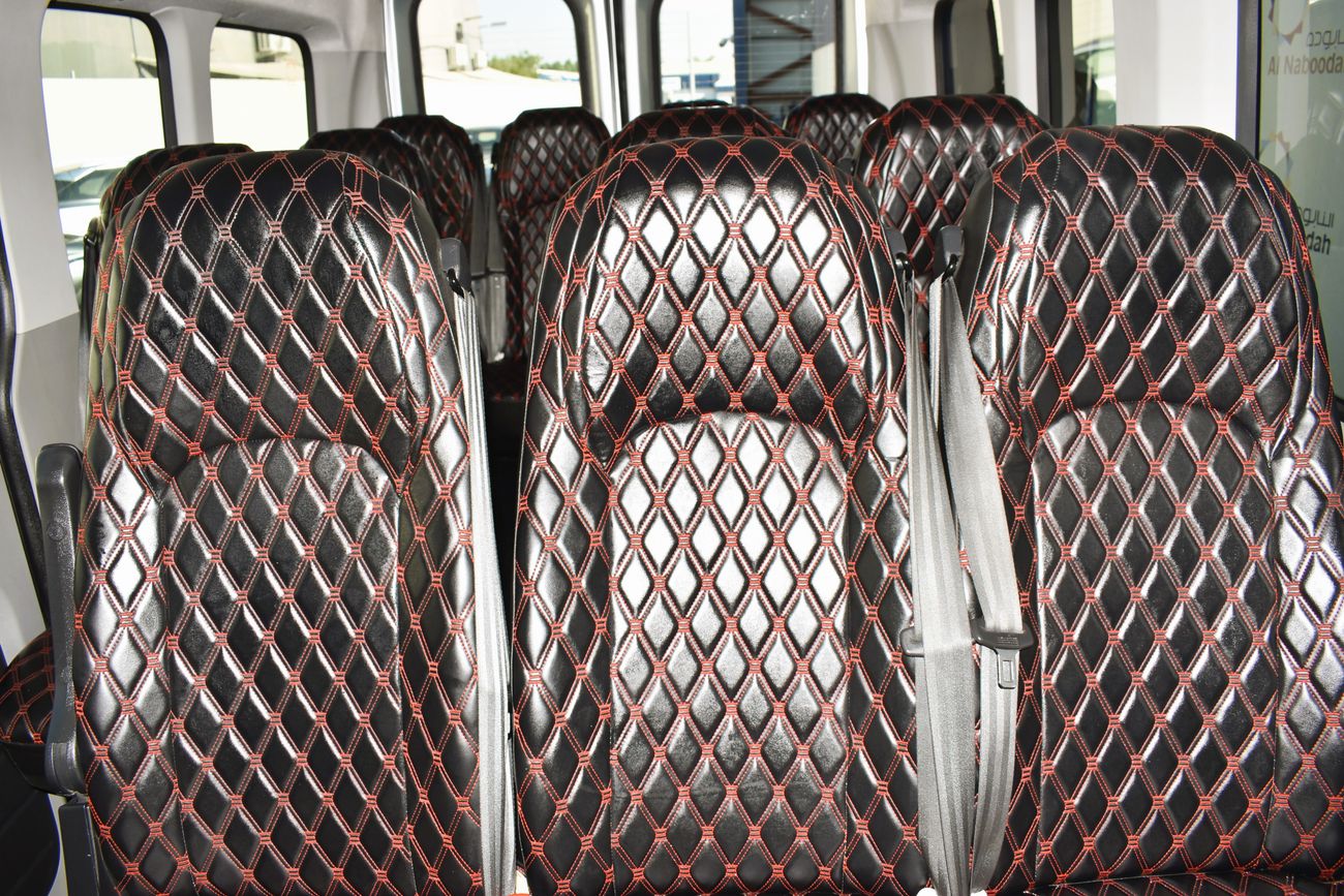 Maxus D90 DELIVER-9 V90 15-STR 2.0T L 2020 GCC DEALER WARRANTY