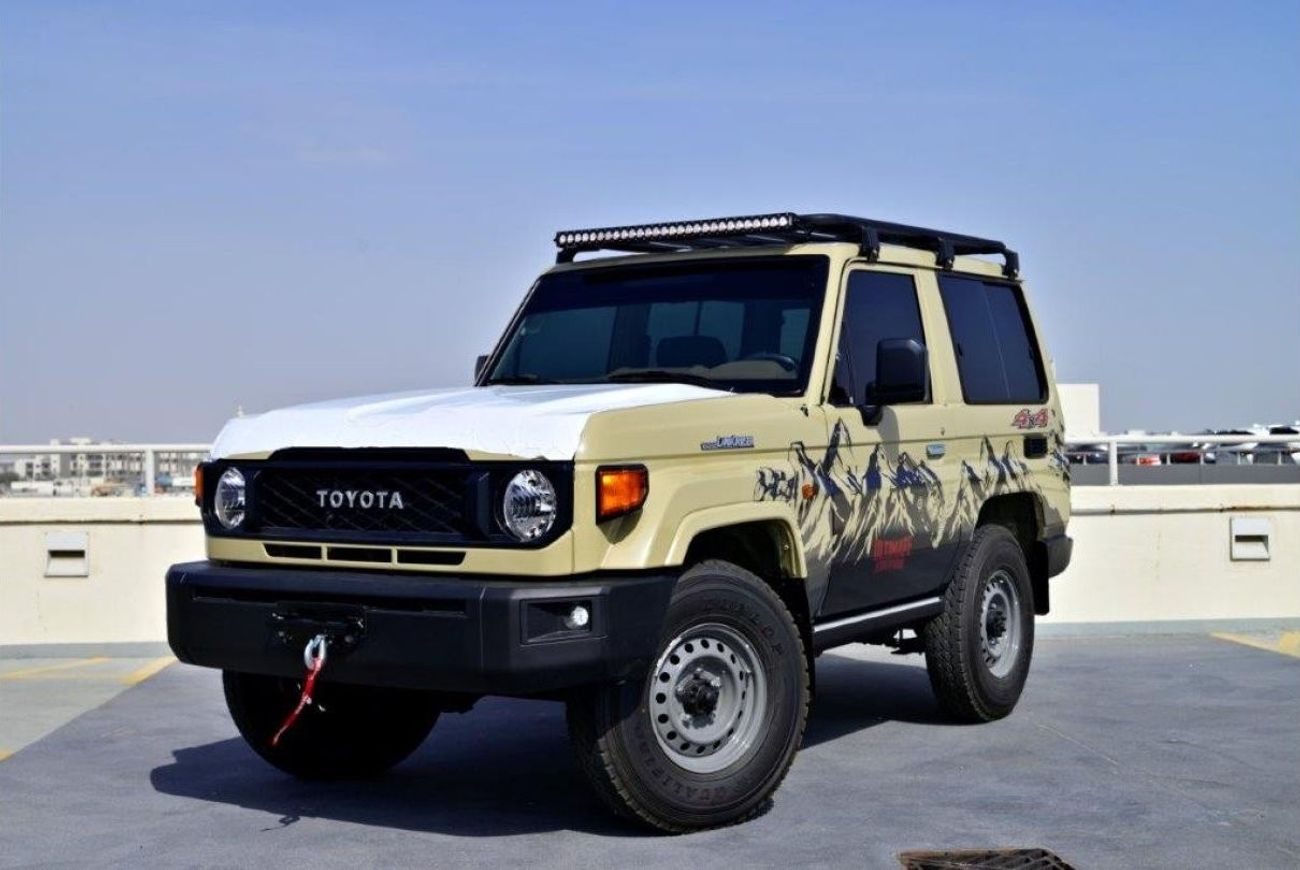 Toyota Land Cruiser 70 71 V6 4.0L 4WD 7 Seater MT 2024