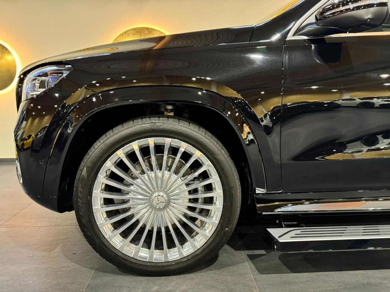 Mercedes Maybach GLS600 Maybach 4.0L Twin-Turbo Charged V8 Engine With V8 Spark Ignition Engine M177 - AMG Petrol / Germany Specs