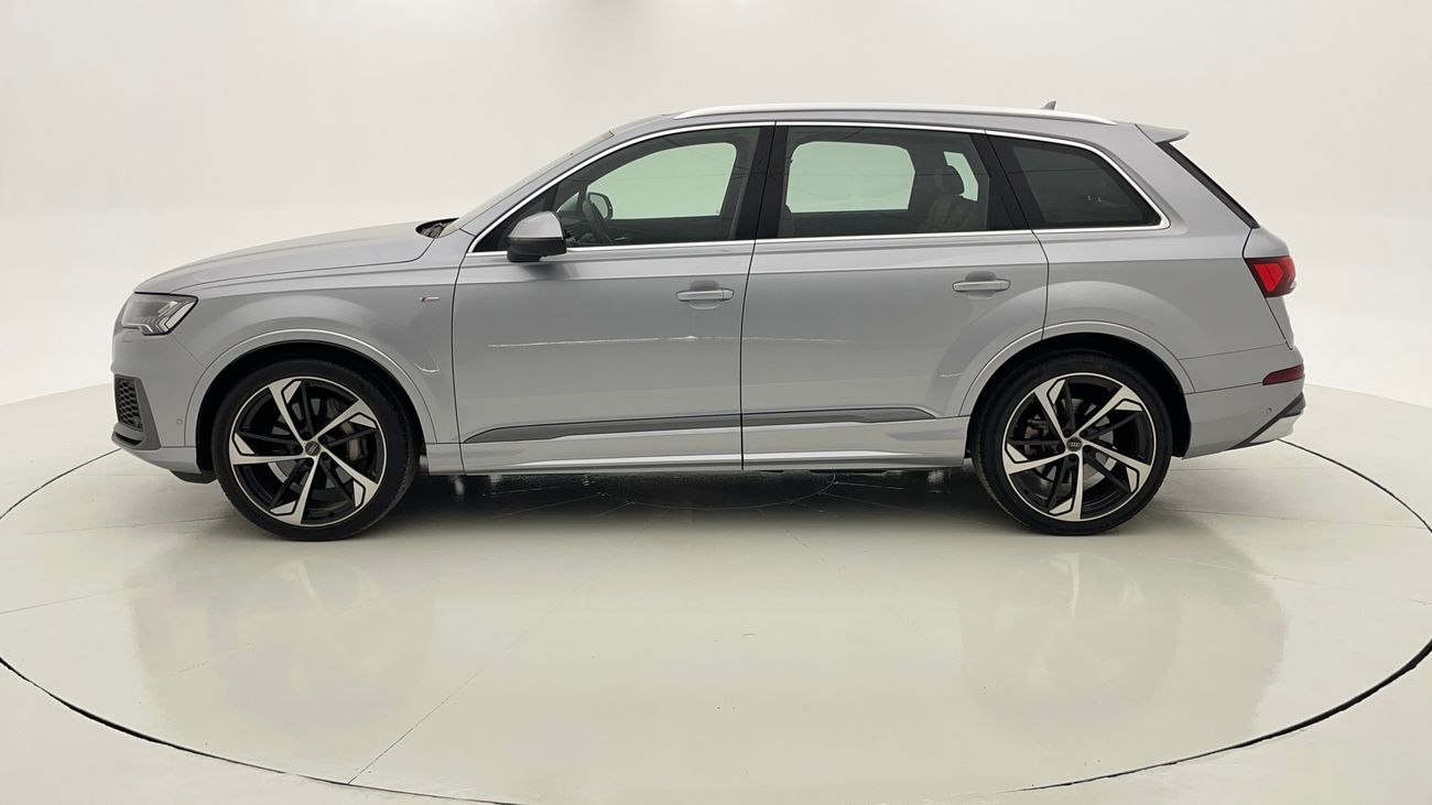 Audi Q7 55 TFSI S LINE 3 | Zero Down Payment | Home Test Drive
