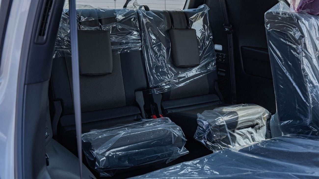 Lexus LX 600 2025 Lexus LX 600 Overtrail 3.5L AT Petrol (White)