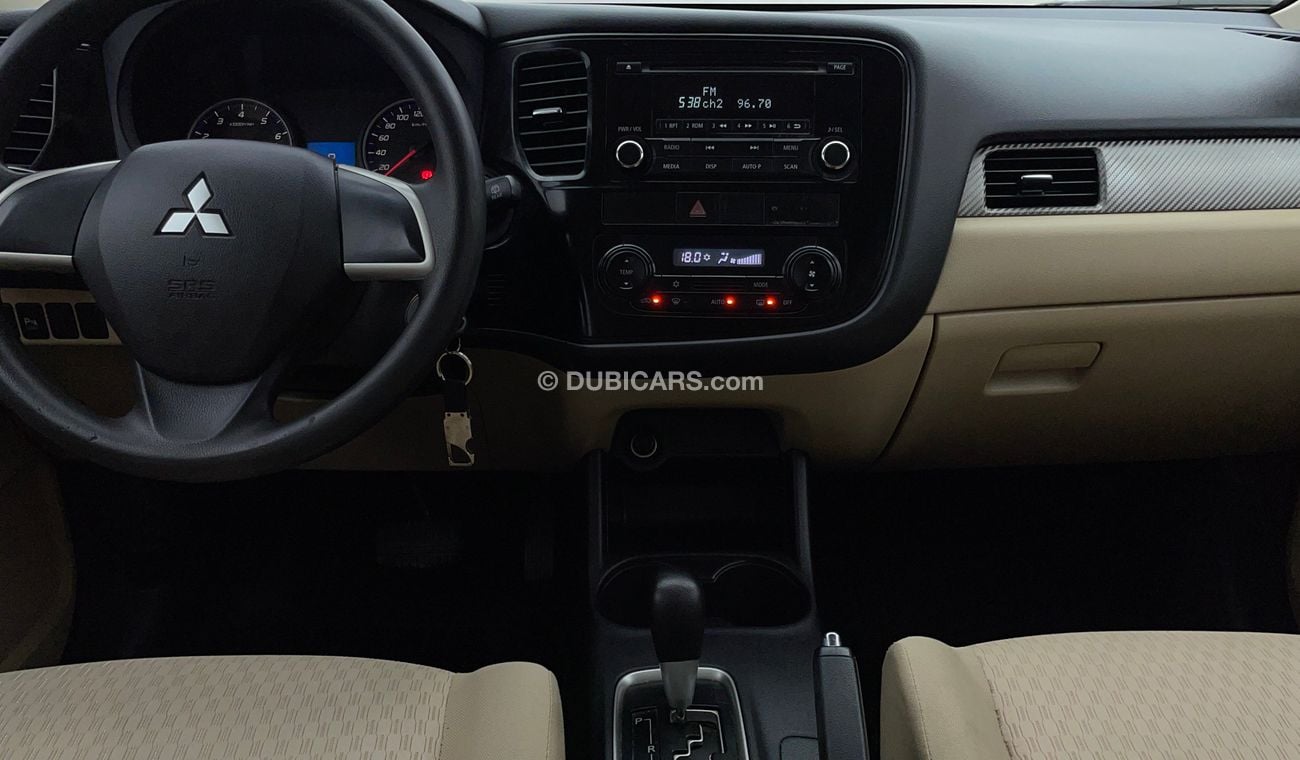 Mitsubishi Outlander GLX BASIC 2.4 | Zero Down Payment | Free Home Test Drive