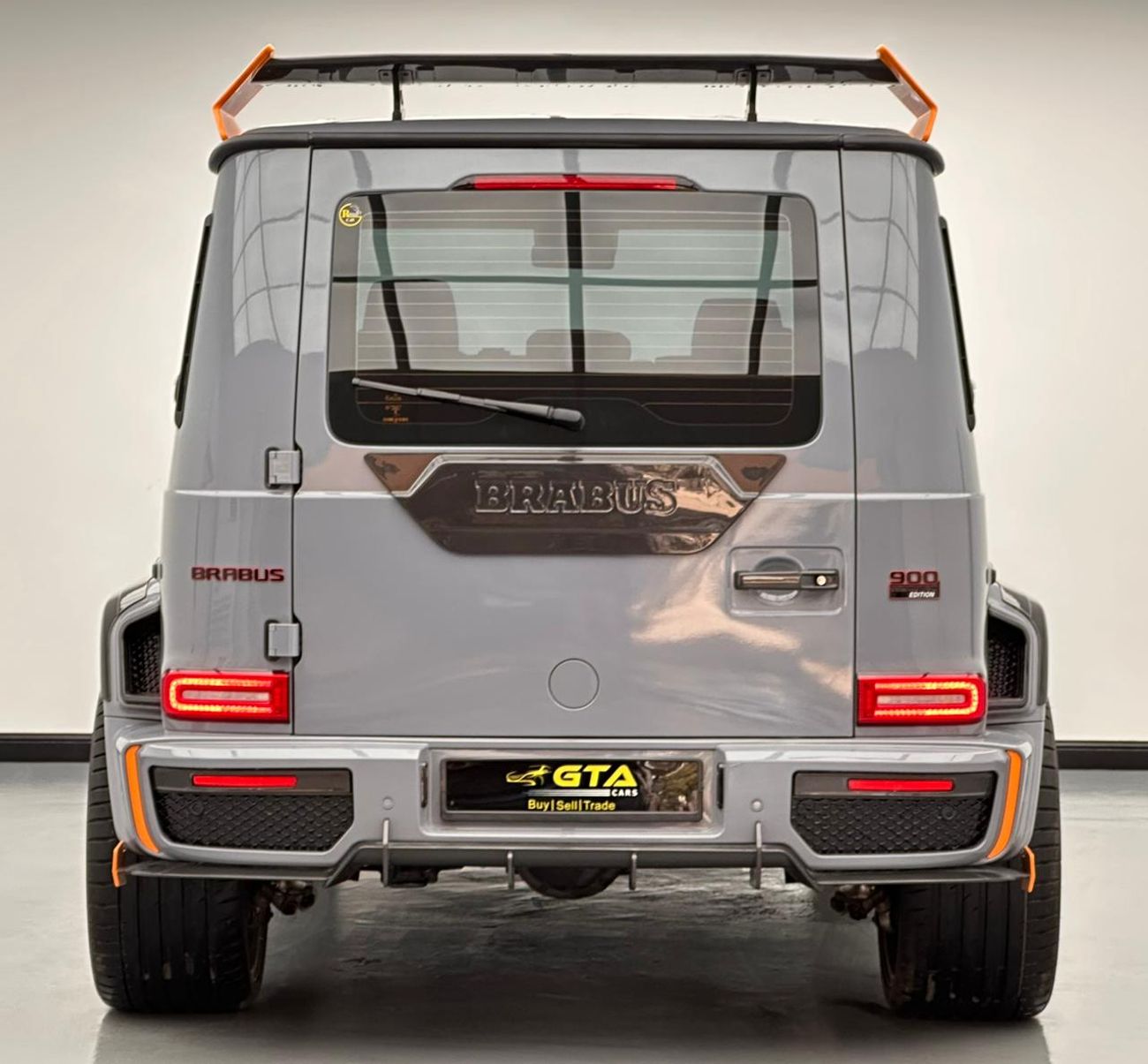 مرسيدس بنز G 63 AMG 2024 Mercedes Benz Brabus G900 Kit Rocket Edition, 1 Year Warranty Unlimited KM, Full Service Histor