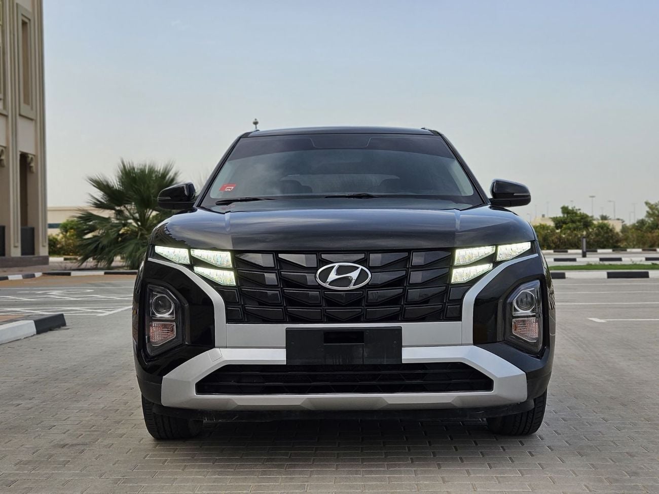 Hyundai Creta Comfort 1.5L LHD V4 Petrol Engine Automatic Gear 2WD 5 Seats 5 Doors