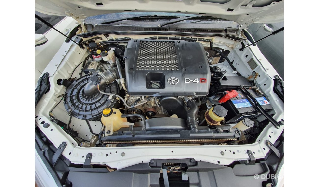Toyota Hilux Diesel, Automatic year 2011 shape 2018 , 4x4, 3.0L (