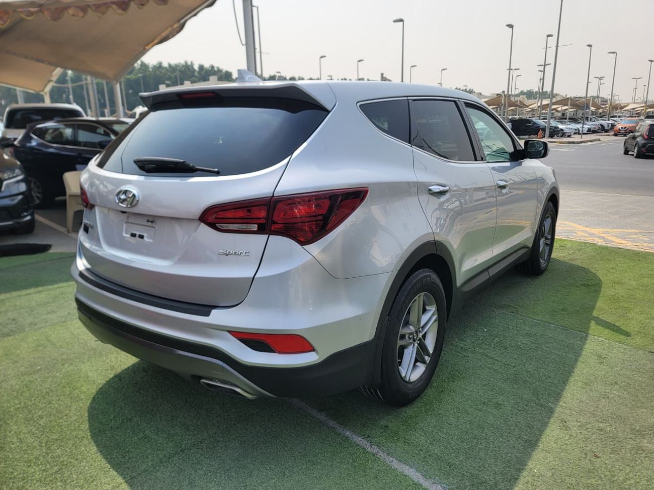 هيونداي سانتا في Very Clean Car