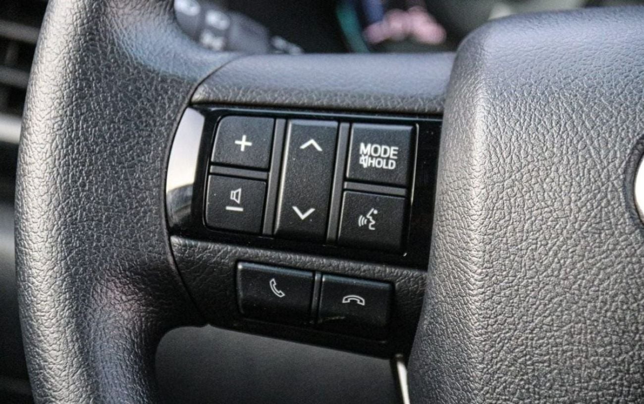 Toyota Hilux Toyota Hilux Adventure 4.0L petrol 2025 in UAE- Black