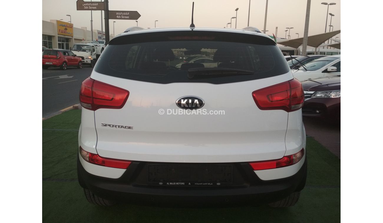 Kia Sportage WHITE 2016 GCC NO PAIN NO ACCIDENT PERFECT