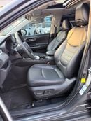 Toyota RAV4 XLE HEV Hybrid premium