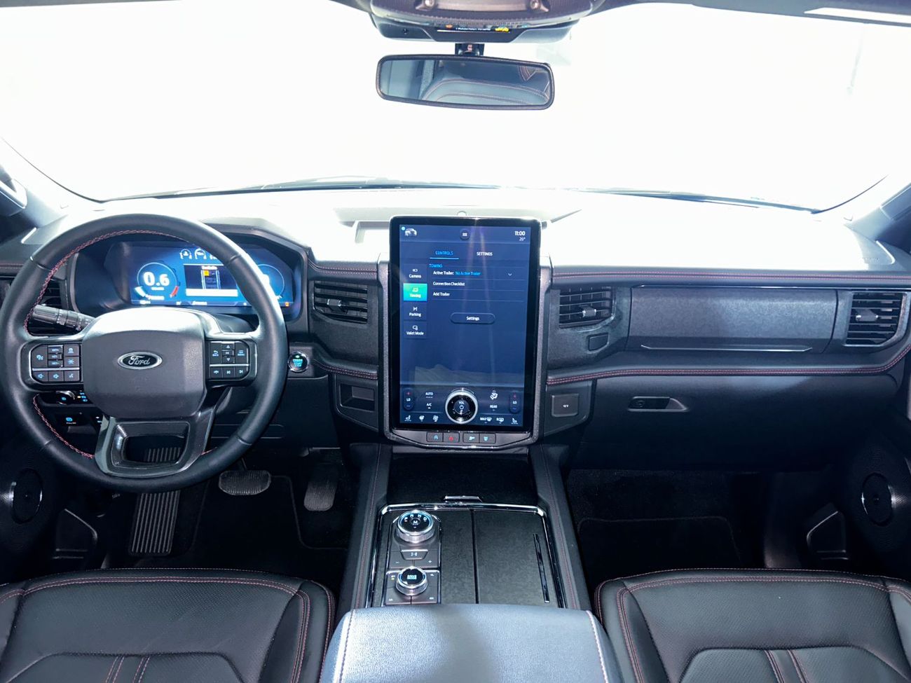 Ford Expedition SP3422 EXPEDITION STEALTH PERFORMANCE 4X4 3.5L ECOBOOST AT LTHR + COOLER BOX